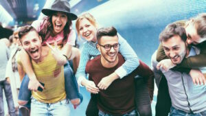 Студентство у Польщі -Interstudent