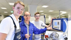 Техникум в Польше -Interstudent