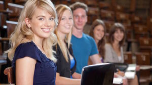 Университет в Польше -Interstudent